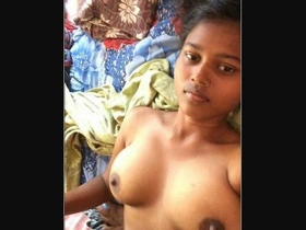 Tamil hottie gets pounded hard in a steamy video