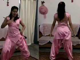 Sensual Indian choreography