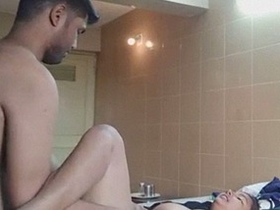 Desi Indian lovers' safe sex and XXX fuck in XXX video