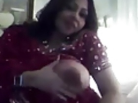 Indian girl flaunts her big boobs and pussy on live show