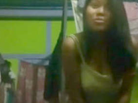 Naked Boro girl pleases her lover with a sensual video