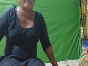 Indian maid gets paid for her big cock skills