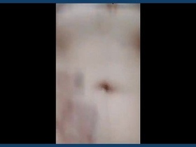 Young babe flaunts her boobs and pussy in a seductive manner