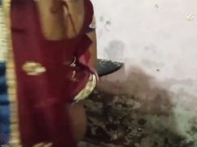 Indian girl in sari enjoys anal sex with boyfriend