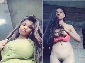 Cute village girl flaunts her boobs and pussy in exclusive video