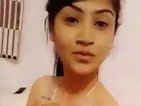 Indian teenager indulges in nude selfie fun with filter