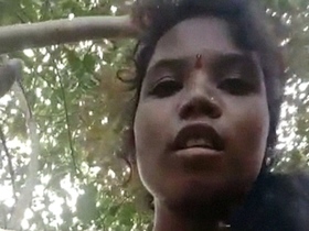 Desi couple from village enjoys outdoor sex in HD video