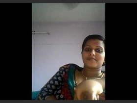 Nurse Mallu with MMCC boobs in medical fetish video