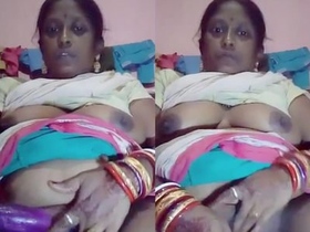 Desi Village Aunty's 18th video tagged Marged