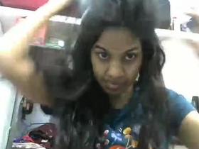 Athira's revealing face-up striptease on StripChat