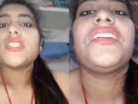 Indian aunt Madheena's private video reveals her sensual facial expressions and self-pleasure