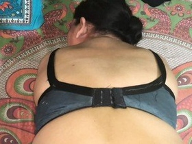 Desi bhabhi gets pounded by a well-endowed partner