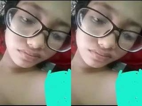 College girl flaunts her boobs and pussy on video call