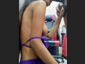 Cute Tamil babe gets a hard fuck and gives a blowjob in BF clips