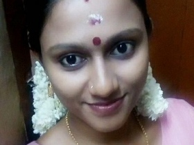 Mallu girl in nude selfie in Kottayam