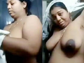 Indian mature woman takes her own nude photos and videos