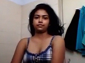 Malayali girl from Kannur shares nude selfies on social media