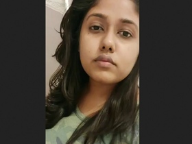 Adorable Indian girl takes sexy selfie