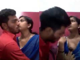 Indian girl indulges in self-pleasure at cybercafe