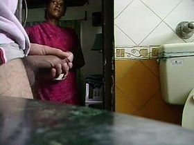 Amateur Indian maid jerks off in solo video