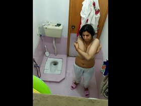 Indian cousin gets caught on camera in the shower