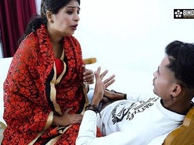 Hindi audio of my Indian stepmother asking me to fuck her biggest dick