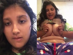 Sri Lankan woman gives oral pleasure and flaunts her oral skills